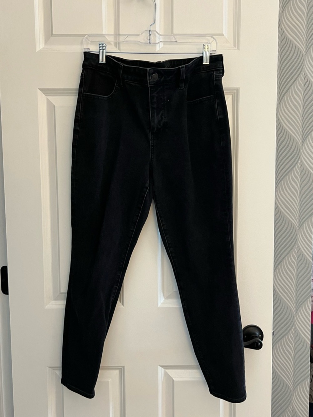 American Eagle Outfitters Black Skinny Jeans